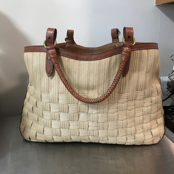 Cole Haan Handbags - Cole Haan woven leather trim handbag tote❤️❤️❤️❤️